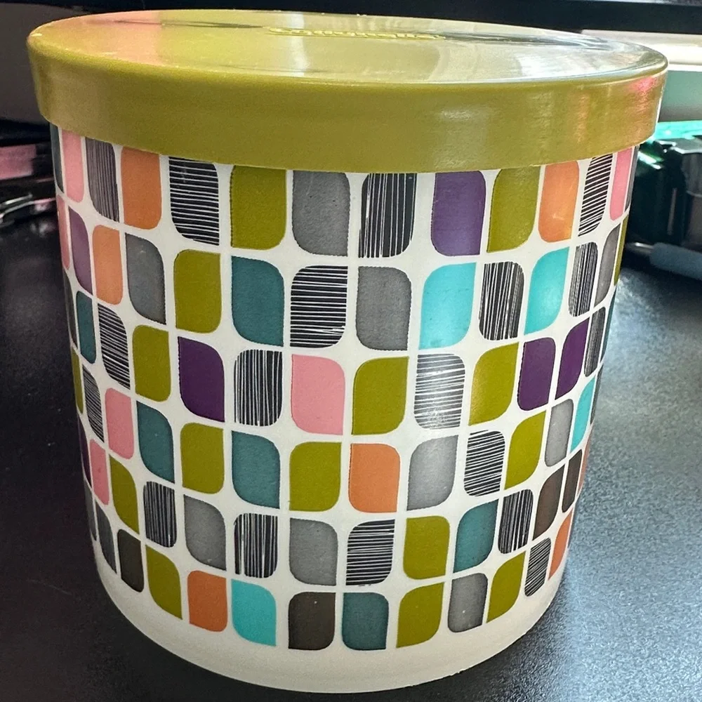 Jonathan Adler Cottonelle Toilet Paper Roll Holder 2011 Storage Plastic